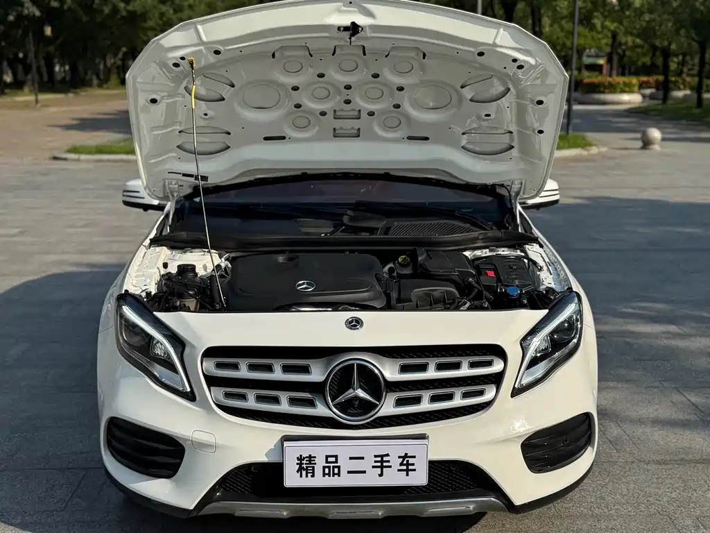 Mercedes-Benz GLA — фото 19