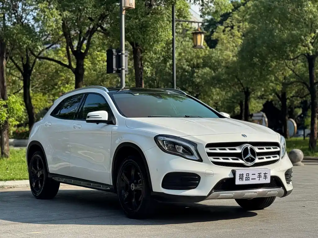 Mercedes-Benz GLA — фото 3