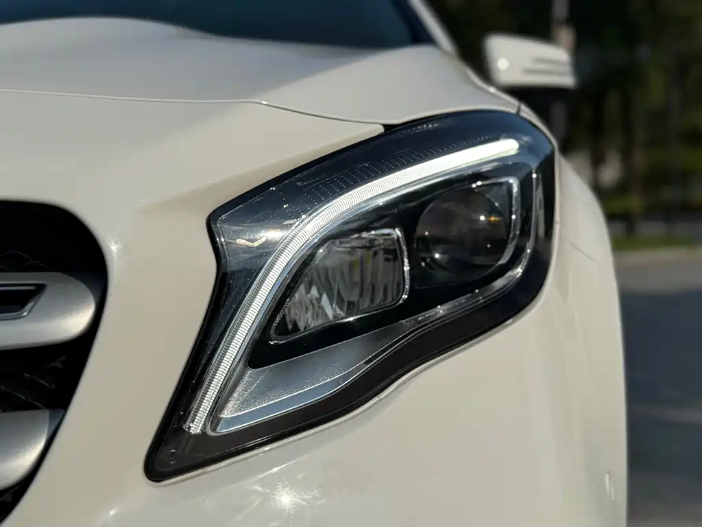 Mercedes-Benz GLA — фото 21