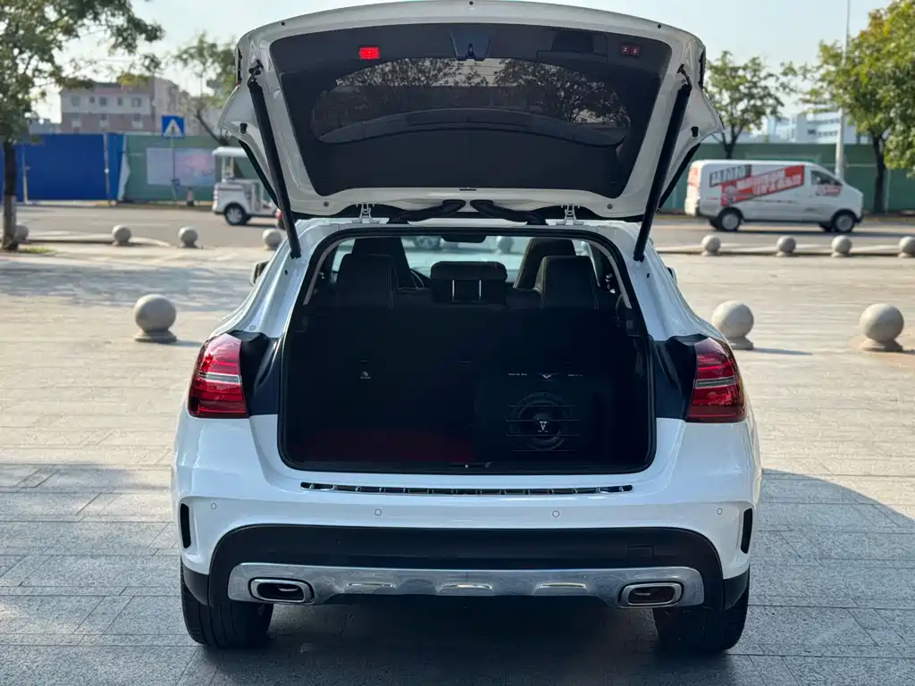 Mercedes-Benz GLA — фото 22