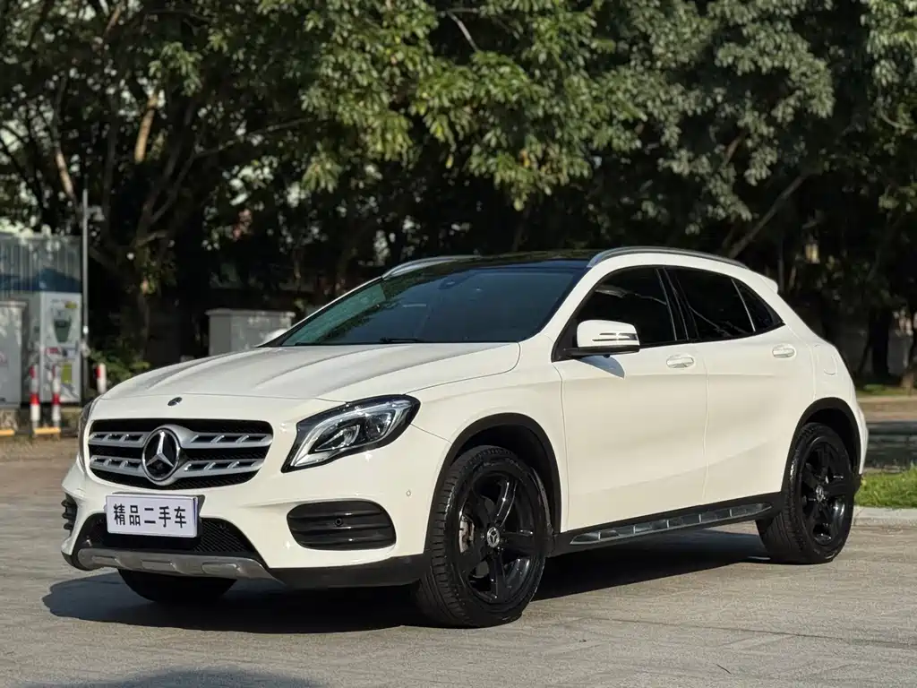 Mercedes-Benz GLA — фото 4