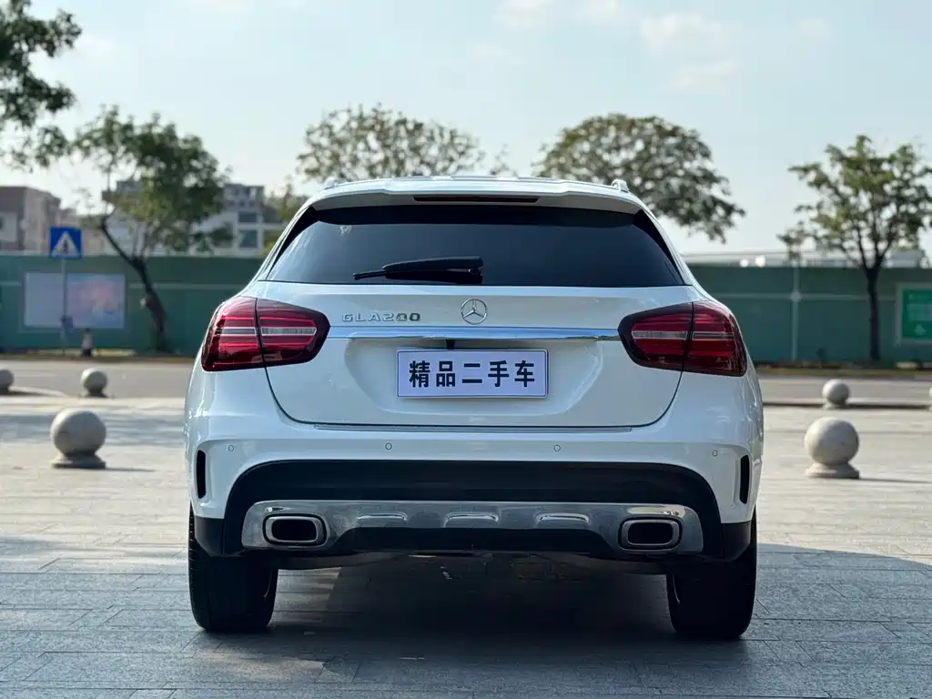 Mercedes-Benz GLA — фото 7