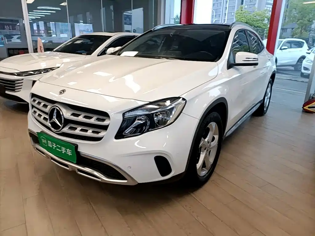 Mercedes-Benz GLA — фото 2