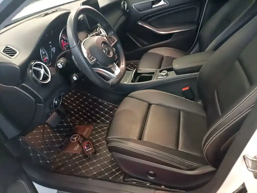 Mercedes-Benz GLA — фото 15