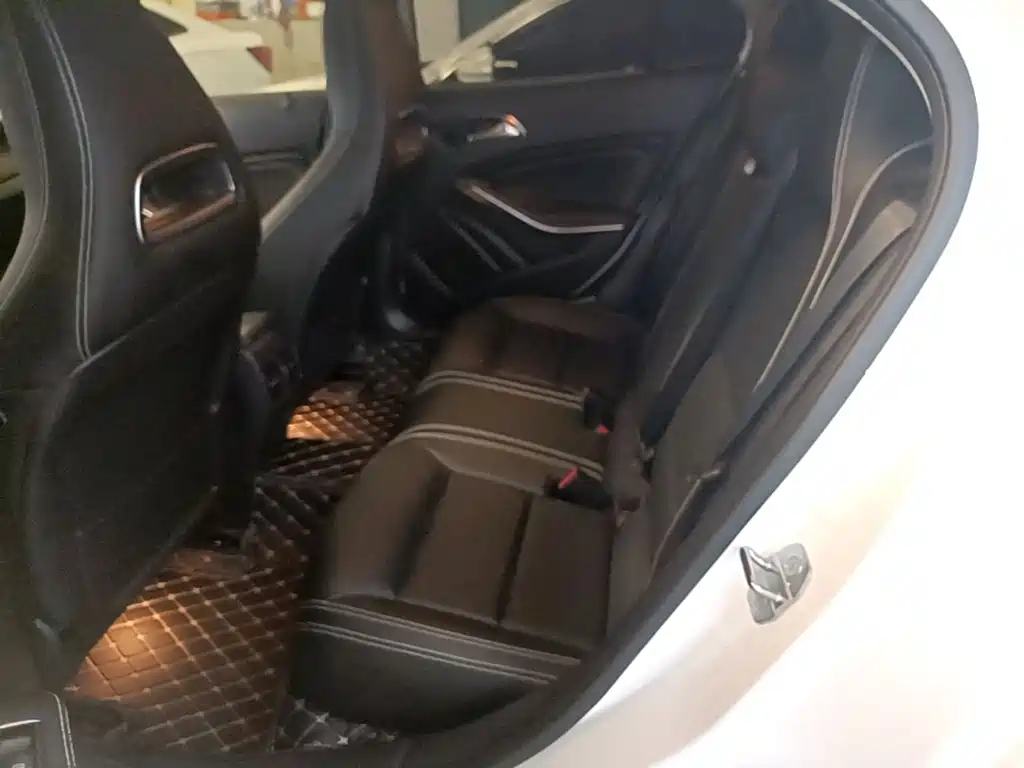 Mercedes-Benz GLA — фото 17
