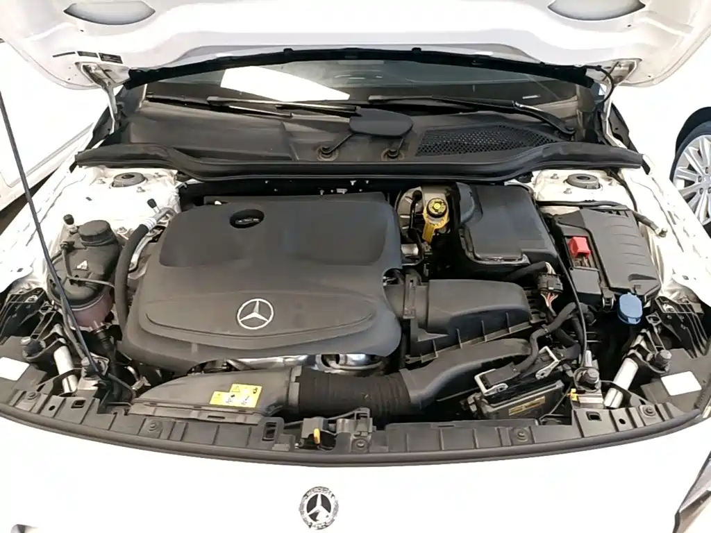 Mercedes-Benz GLA — фото 20