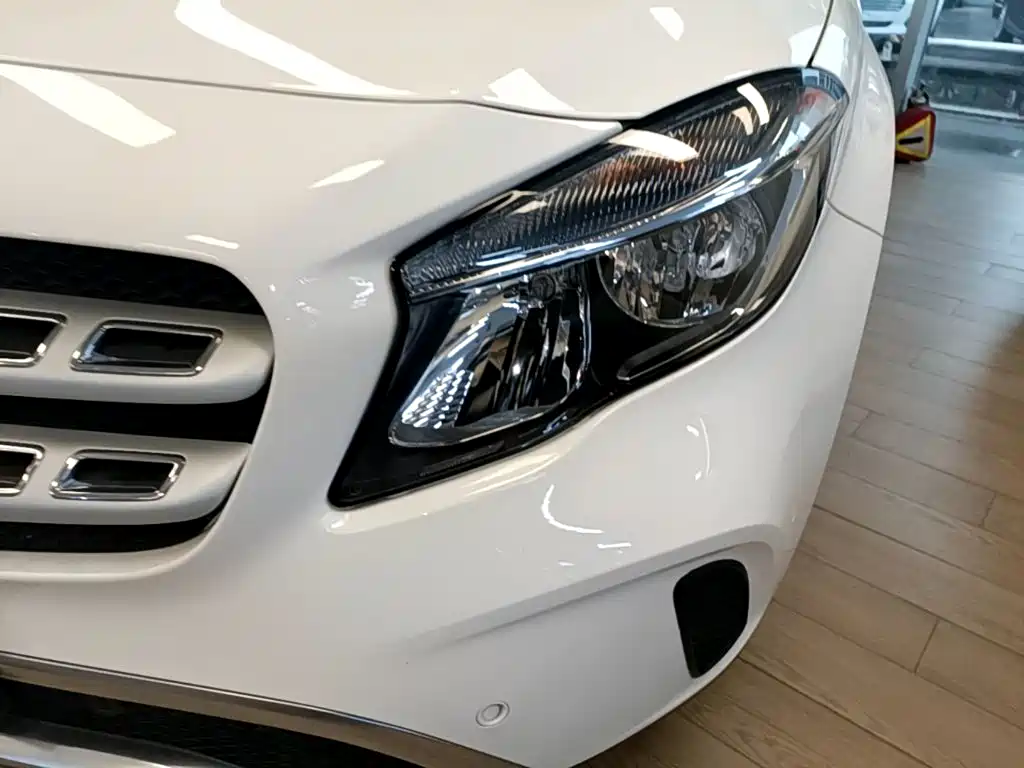 Mercedes-Benz GLA — фото 24