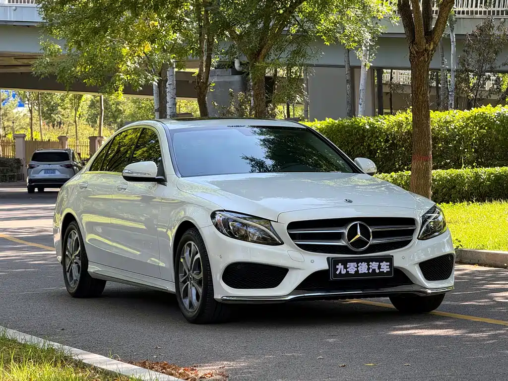 Mercedes-Benz C-Class — фото 2