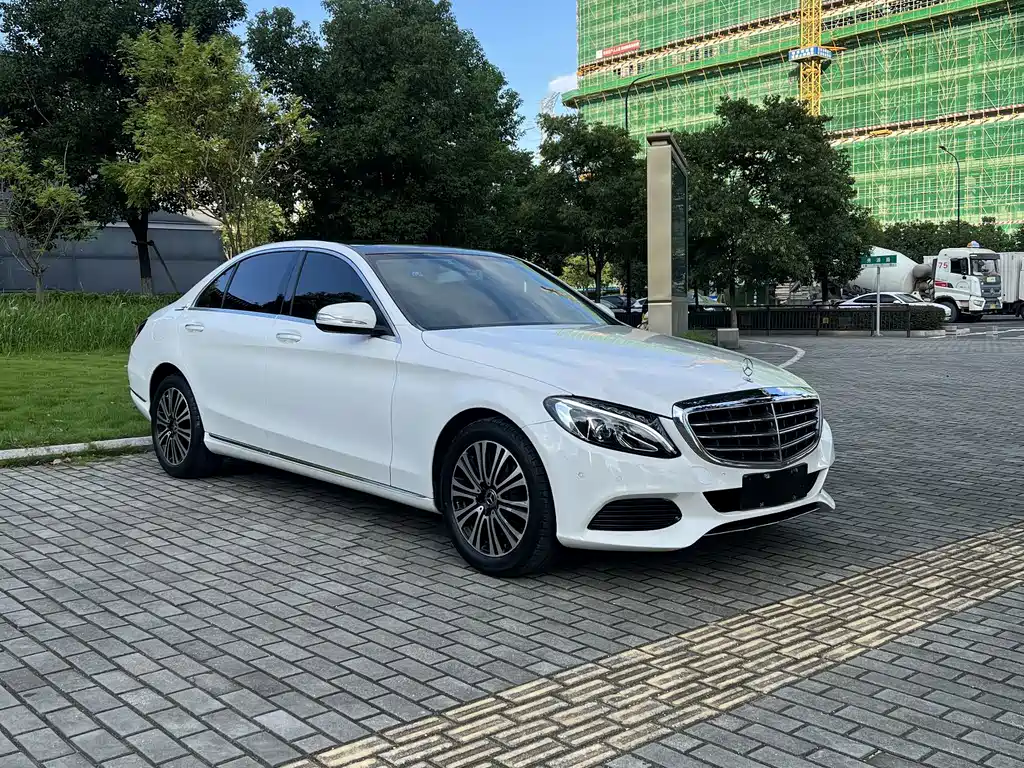 Mercedes-Benz C-Class — фото 3
