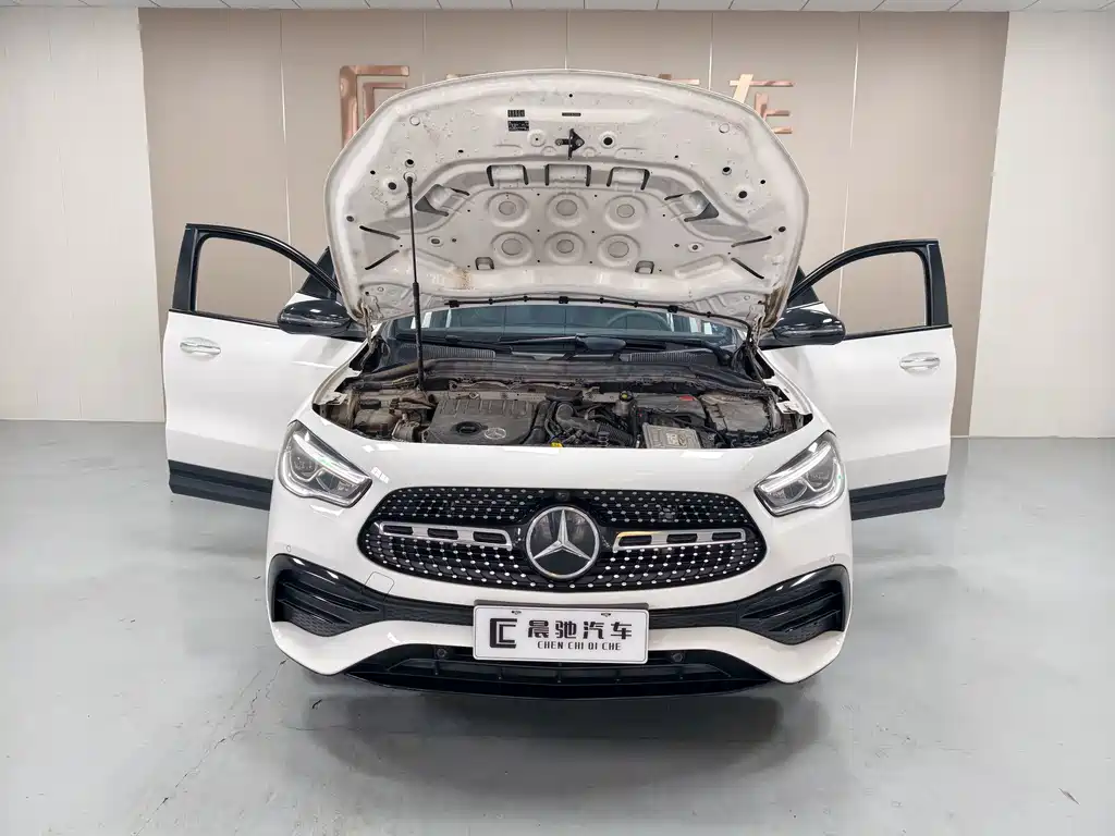 Mercedes-Benz GLA — фото 9