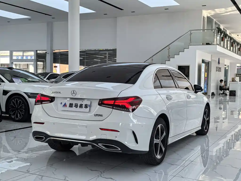 Mercedes-Benz A-Class — фото 15