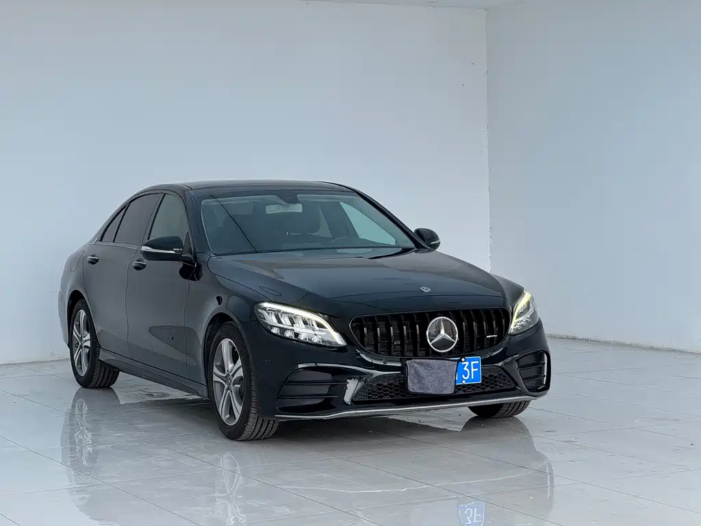 Mercedes-Benz C-Class — фото 13