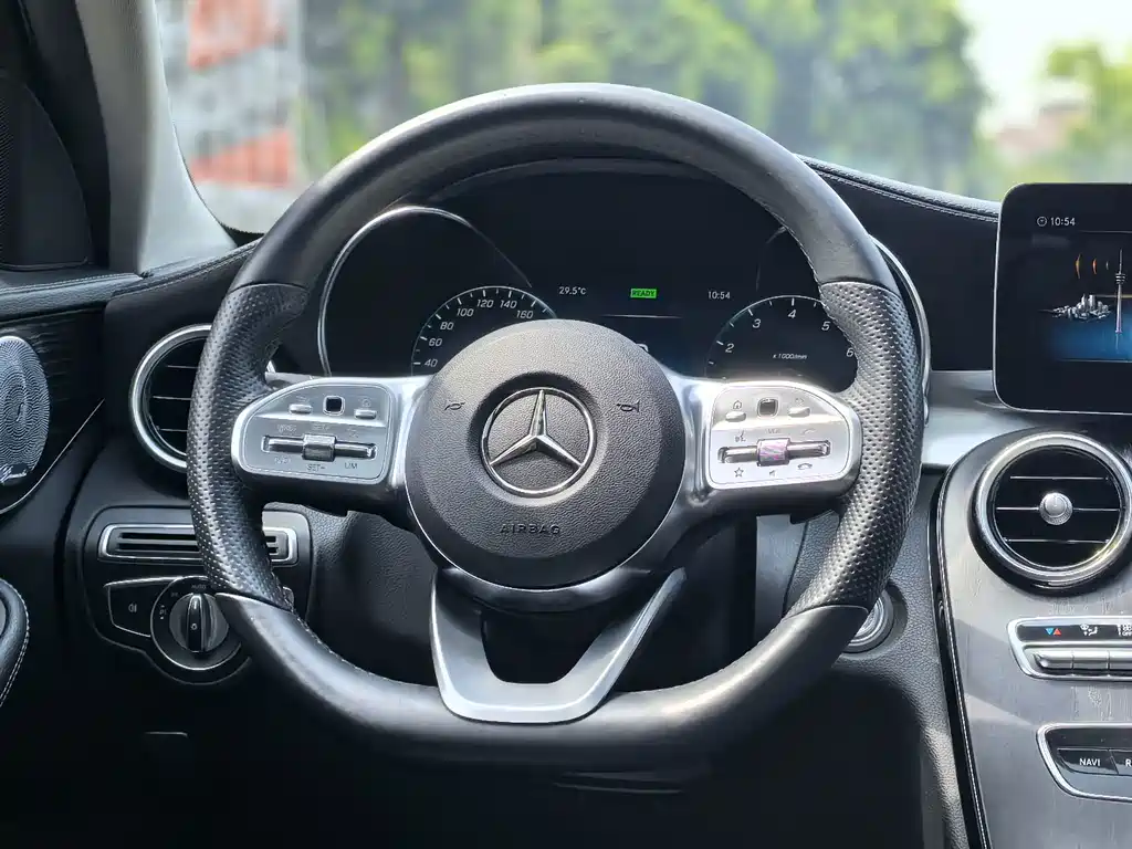 Mercedes-Benz C-Class — фото 11