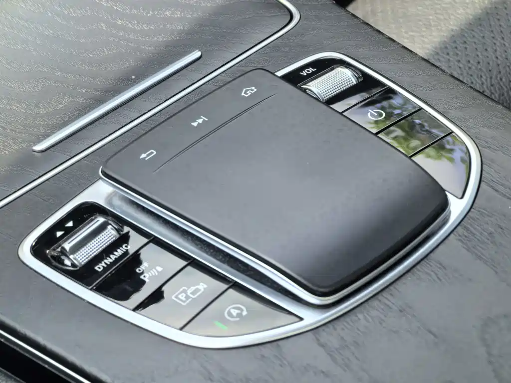 Mercedes-Benz C-Class — фото 15
