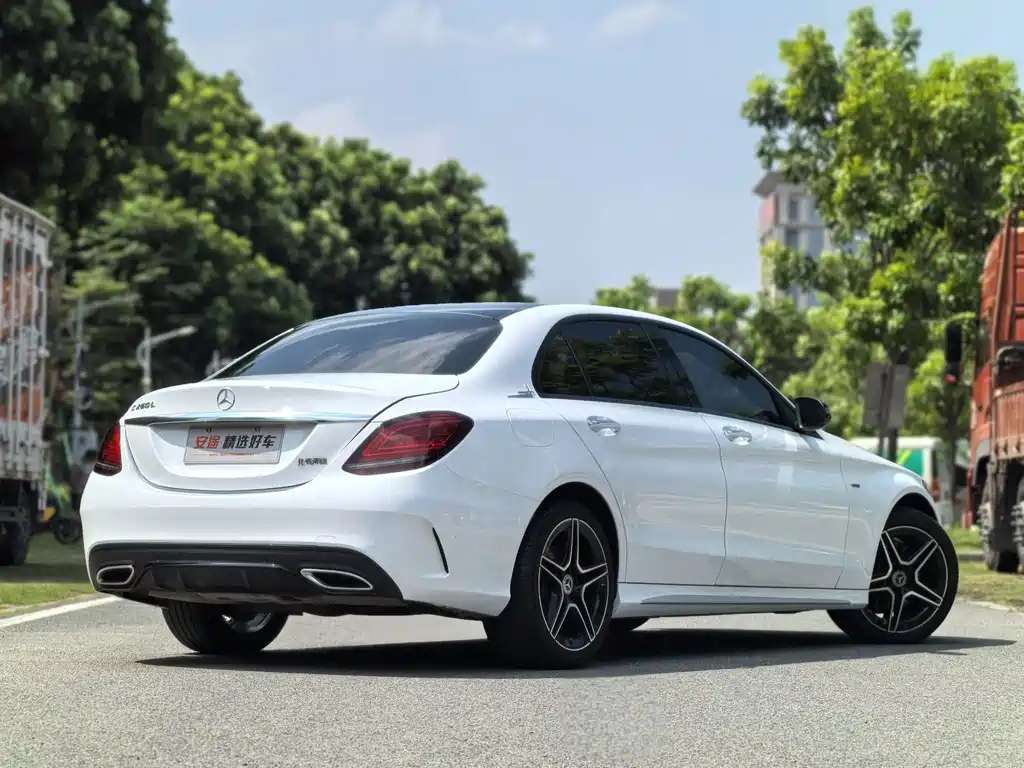 Mercedes-Benz C-Class — фото 3