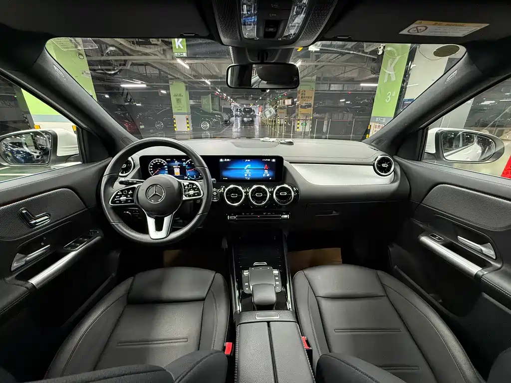 Mercedes-Benz GLA — фото 14