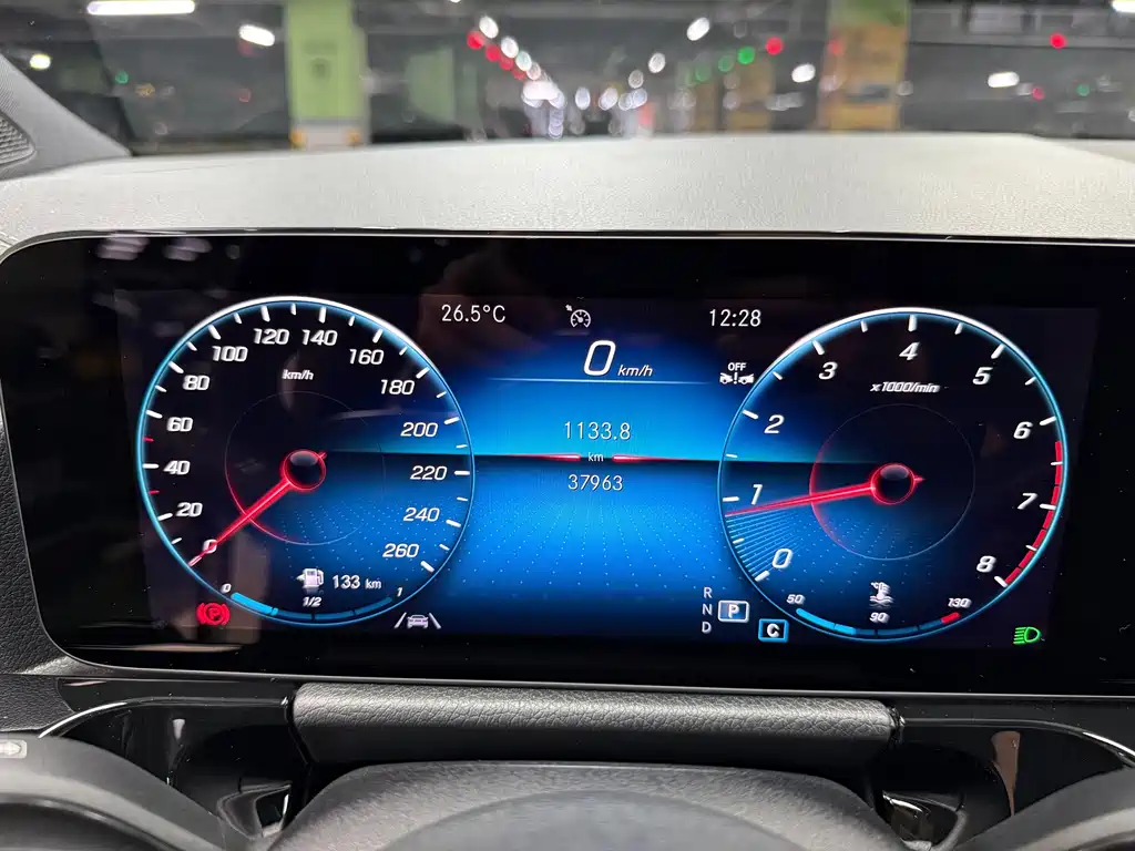 Mercedes-Benz GLA — фото 5