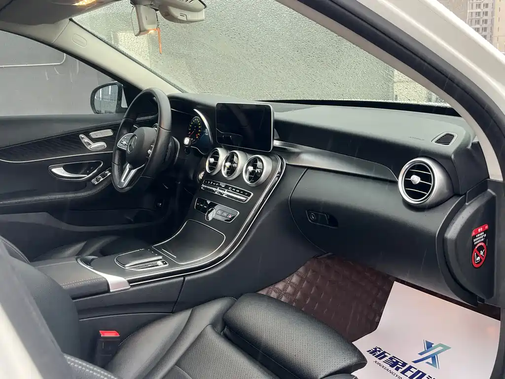 Mercedes-Benz C-Class (Import) — фото 6