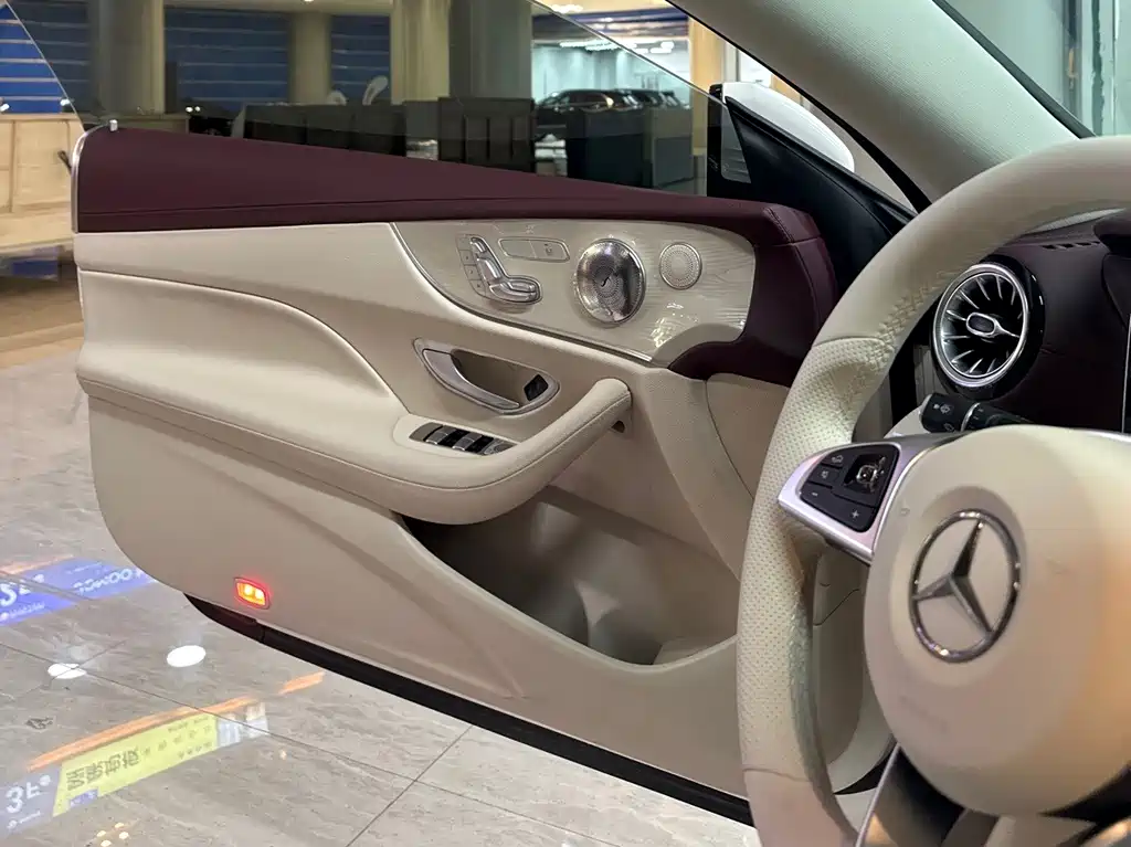Mercedes-Benz E-Class (Import) — фото 15