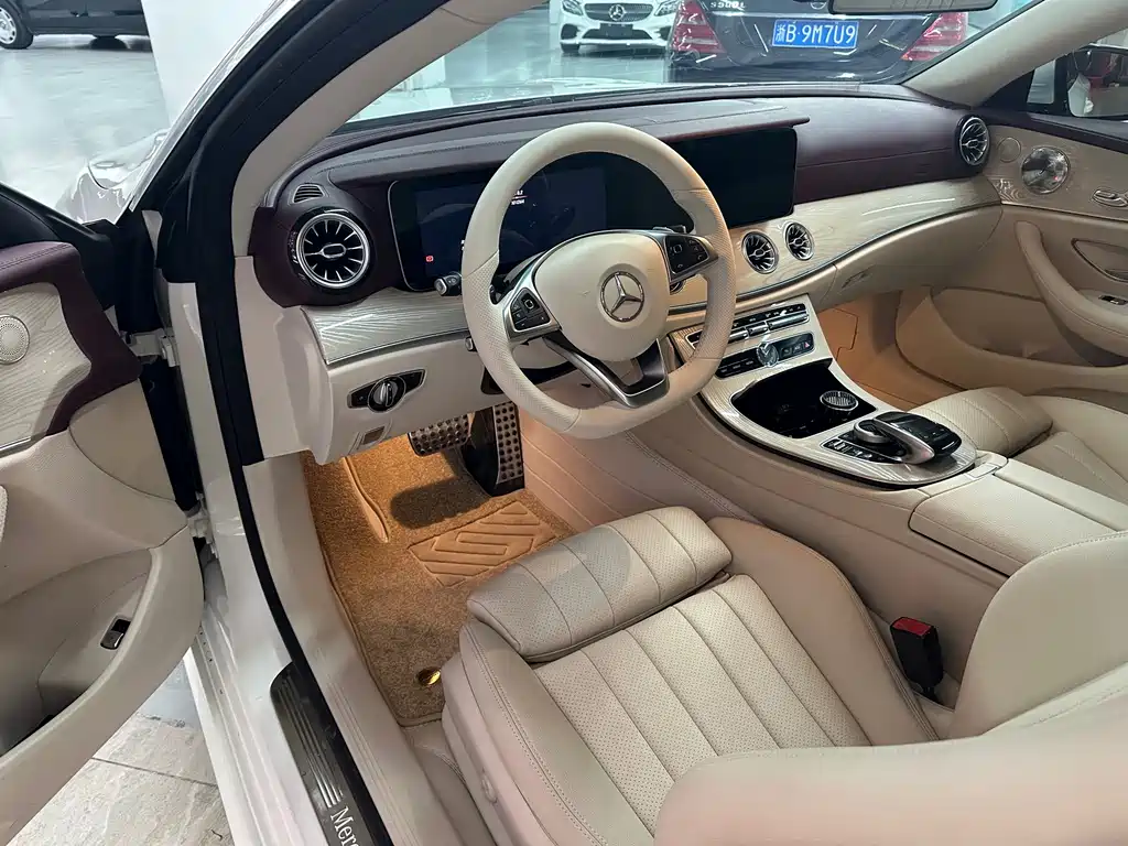 Mercedes-Benz E-Class (Import) — фото 4