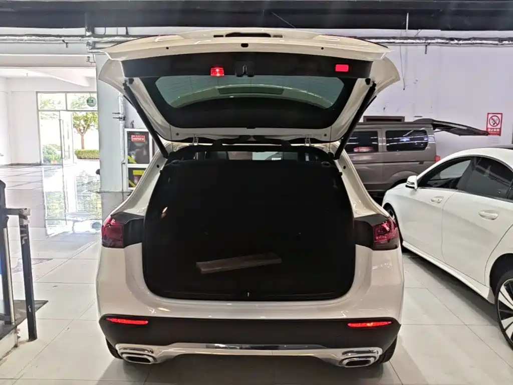 Mercedes-Benz GLA — фото 19