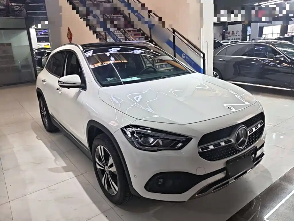 Mercedes-Benz GLA — фото 4