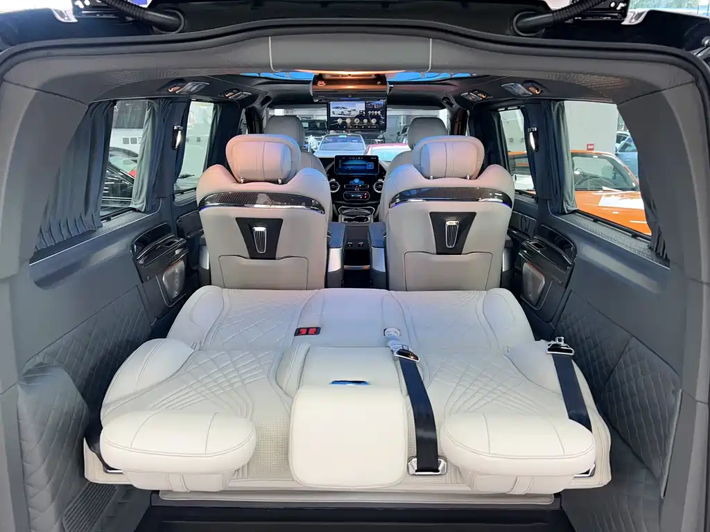 Mercedes-Benz Vito — фото 26