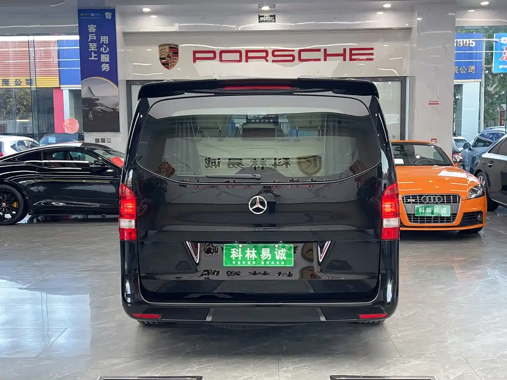 Mercedes-Benz Vito — фото 5