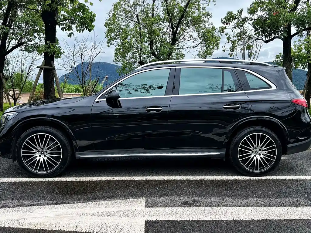 Mercedes-Benz GLC — фото 3