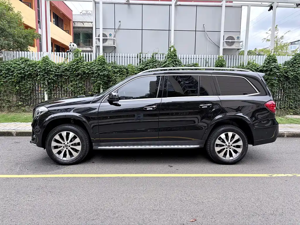 Mercedes-Benz GLS — фото 3