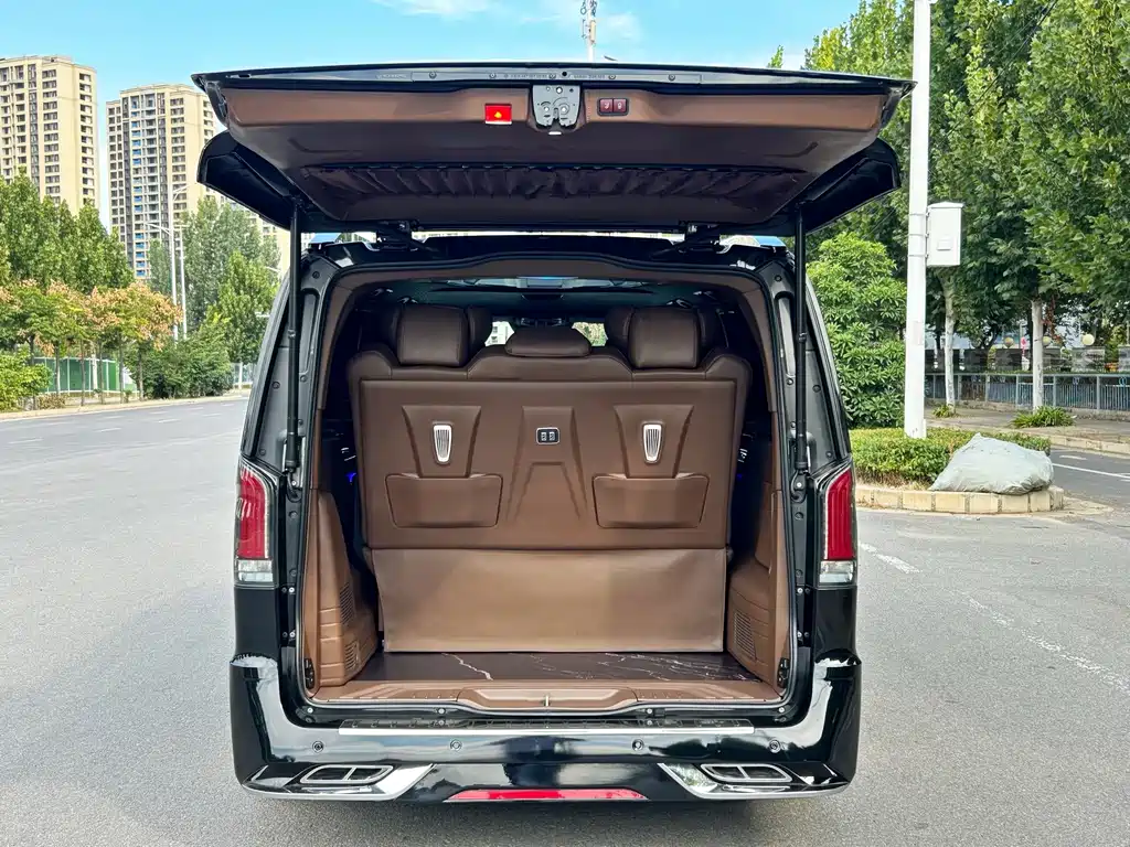 Mercedes-Benz Vito — фото 17