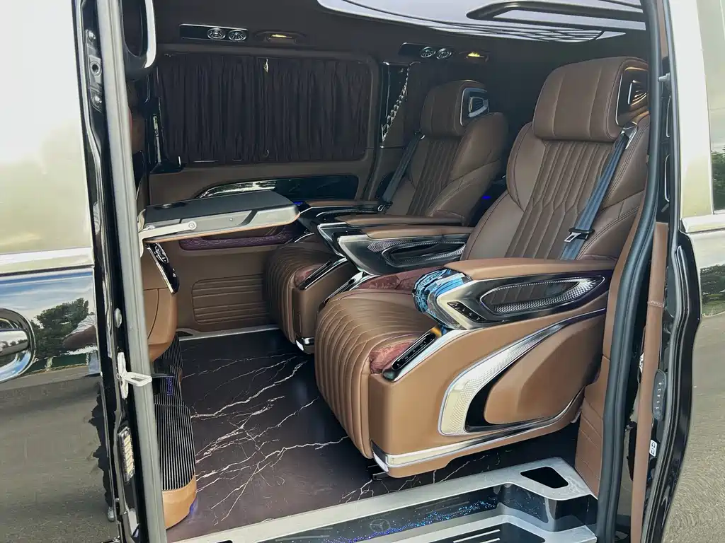 Mercedes-Benz Vito — фото 10