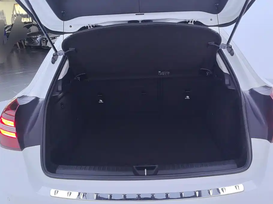 Mercedes-Benz GLA — фото 4