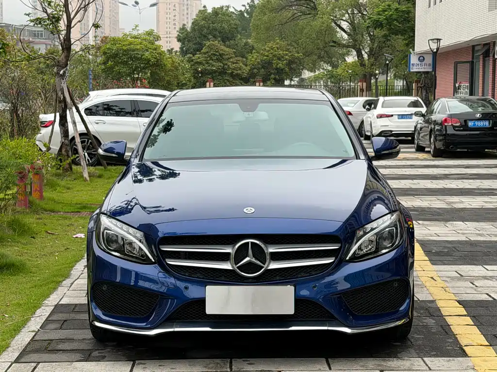 Mercedes-Benz C-Class — фото 2