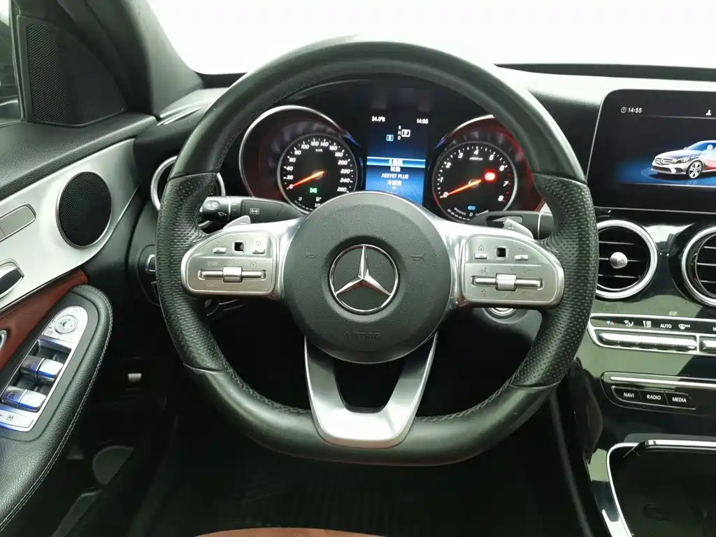 Mercedes-Benz C-Class — фото 11