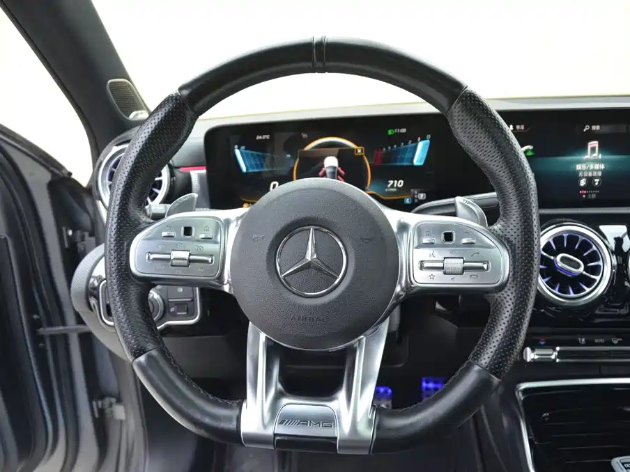 Mercedes-Benz A-Class AMG — фото 10