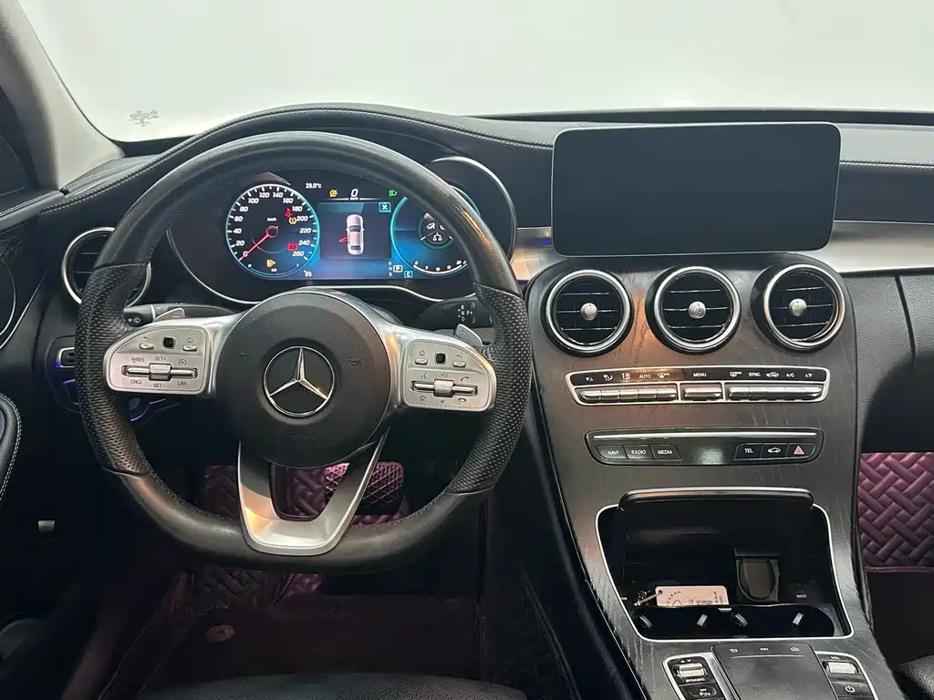 Mercedes-Benz C-Class — фото 10
