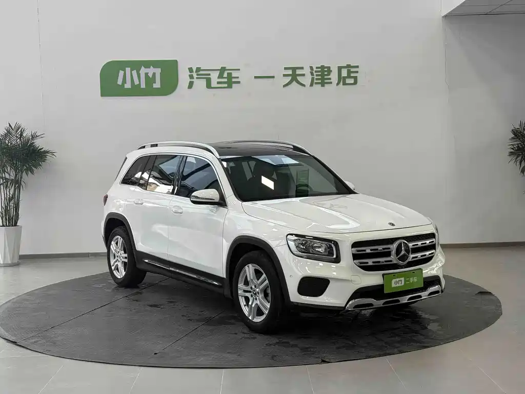 Mercedes-Benz GLB — фото 5