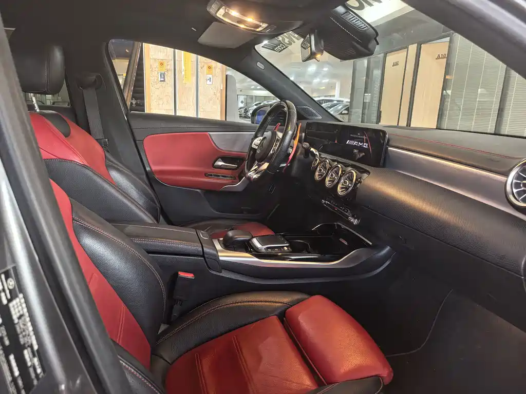 Mercedes-Benz A-Class AMG — фото 10