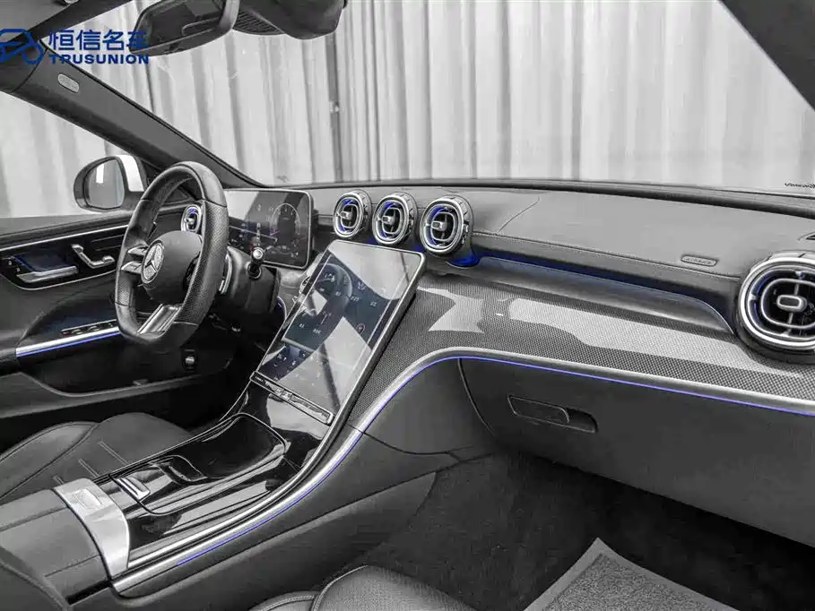 Mercedes-Benz C-Class — фото 14