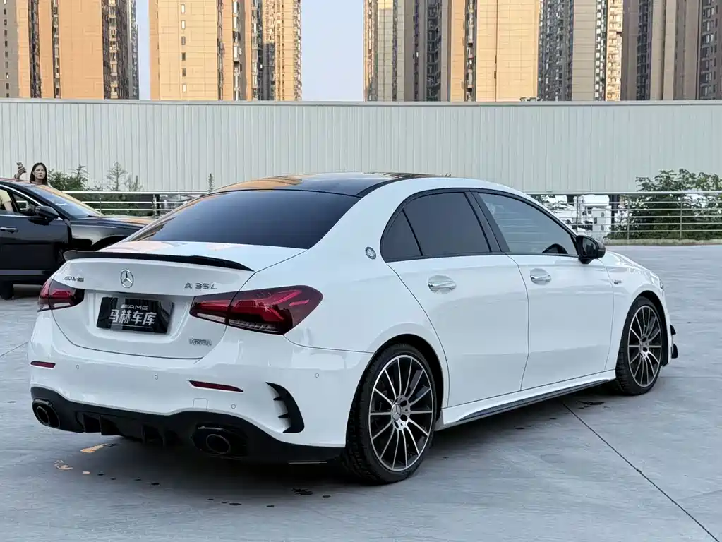 Mercedes-Benz A-Class AMG — фото 4