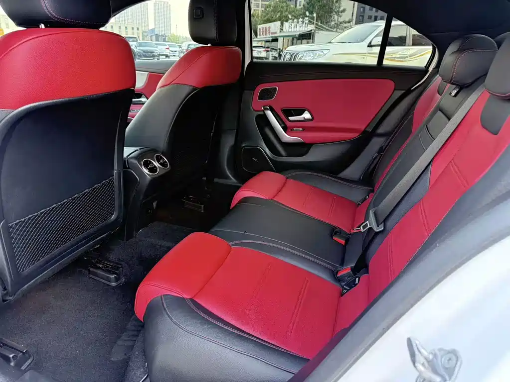 Mercedes-Benz A-Class AMG — фото 9