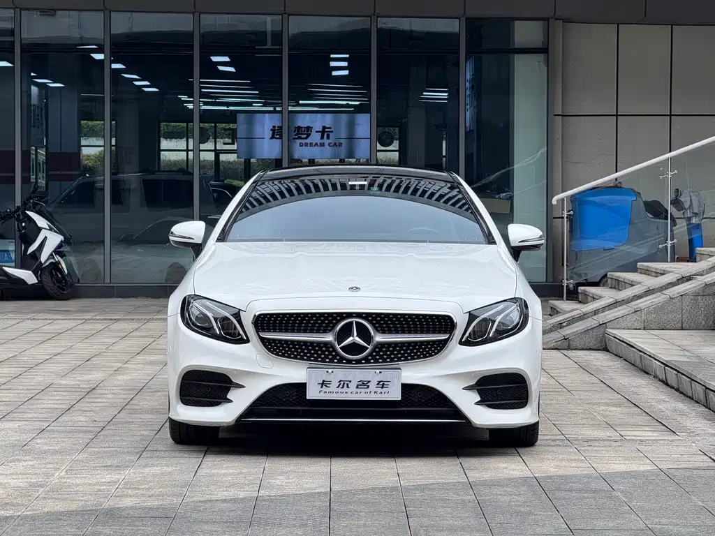 Mercedes-Benz E-Class (Import) — фото 2