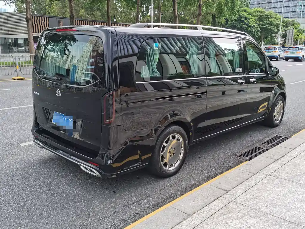 Mercedes-Benz Vito — фото 15