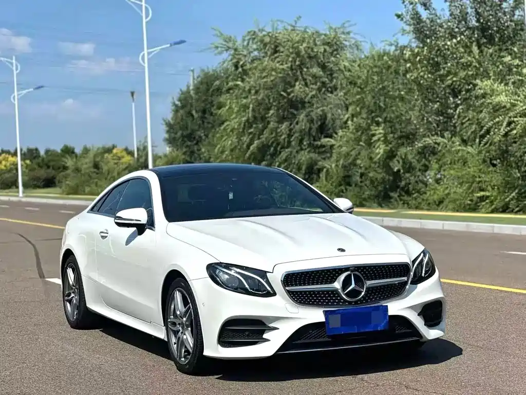 Mercedes-Benz E-Class (Import) — фото 2