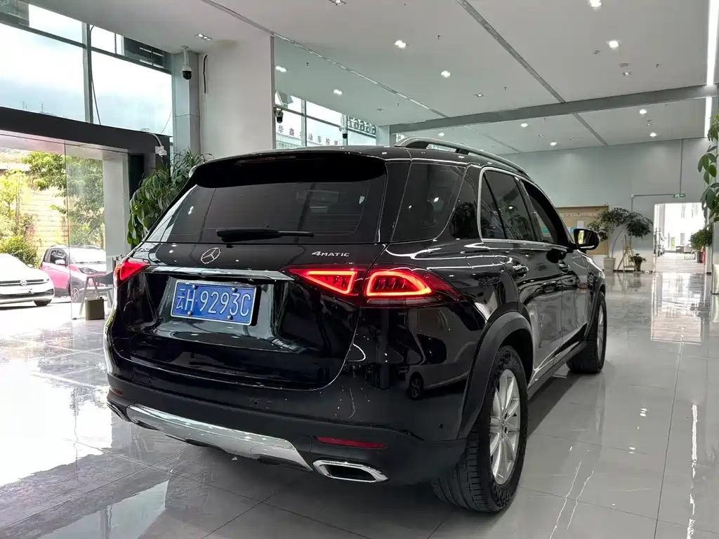 Mercedes-Benz GLE (Import) — фото 9