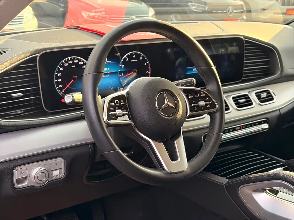 Mercedes-Benz GLE Coupe — фото 9