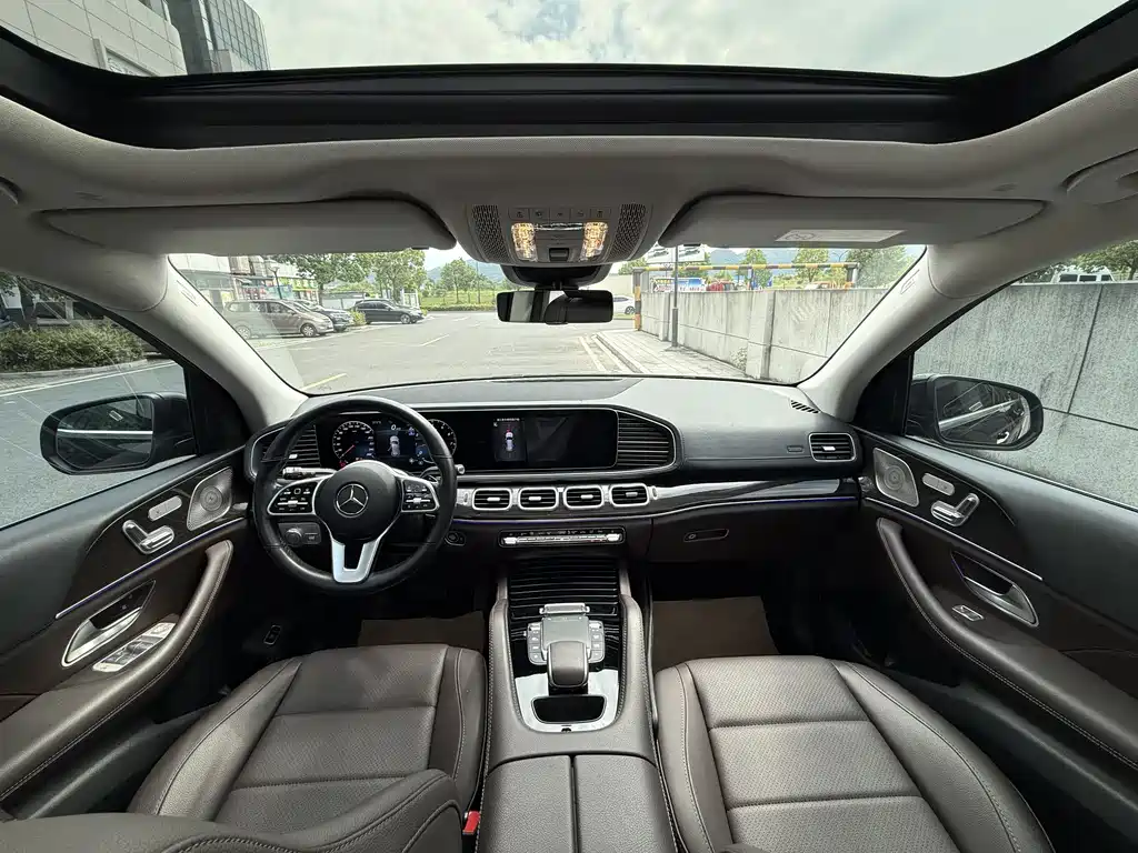 Mercedes-Benz GLE (Import) — фото 11