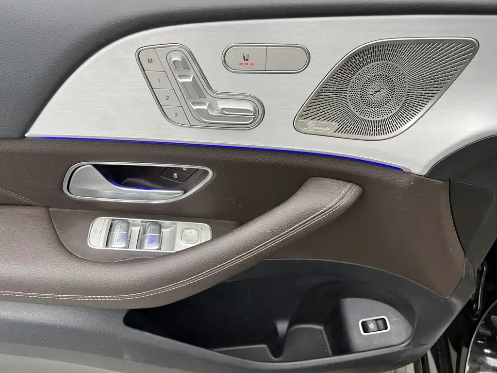 Mercedes-Benz GLE (Import) — фото 17