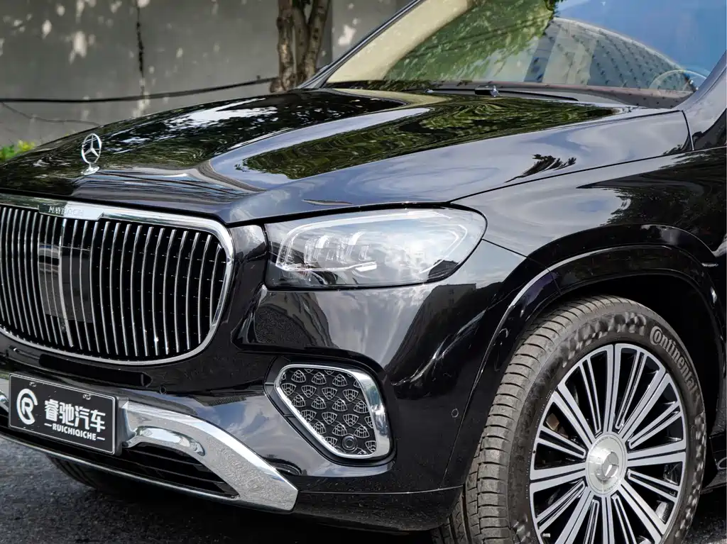 Mercedes-Benz GLS — фото 8